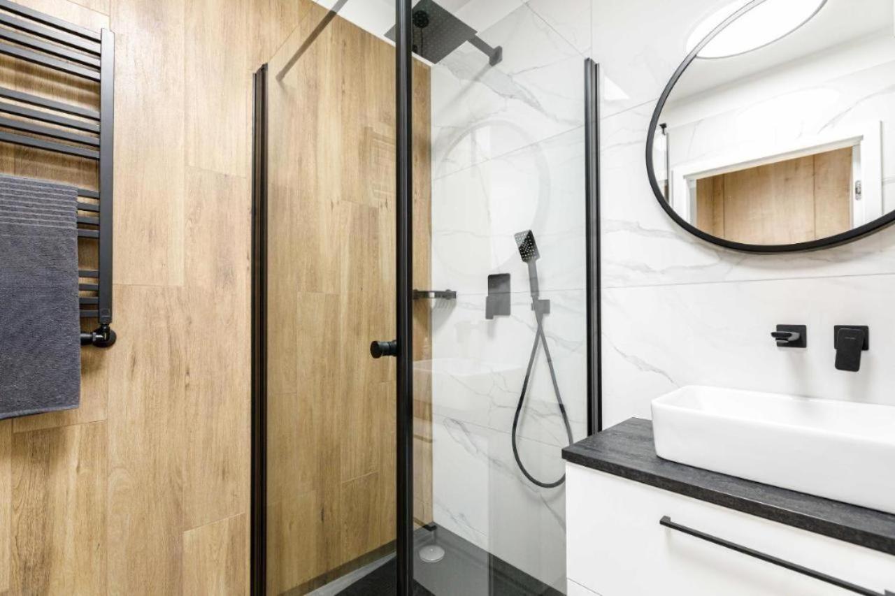 Urban Chic - Studio Apartment - Odra View&Witolda Βρότσλαβ Εξωτερικό φωτογραφία