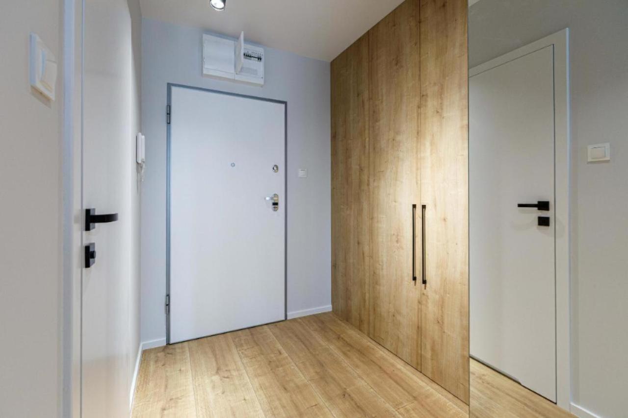 Urban Chic - Studio Apartment - Odra View&Witolda Βρότσλαβ Εξωτερικό φωτογραφία