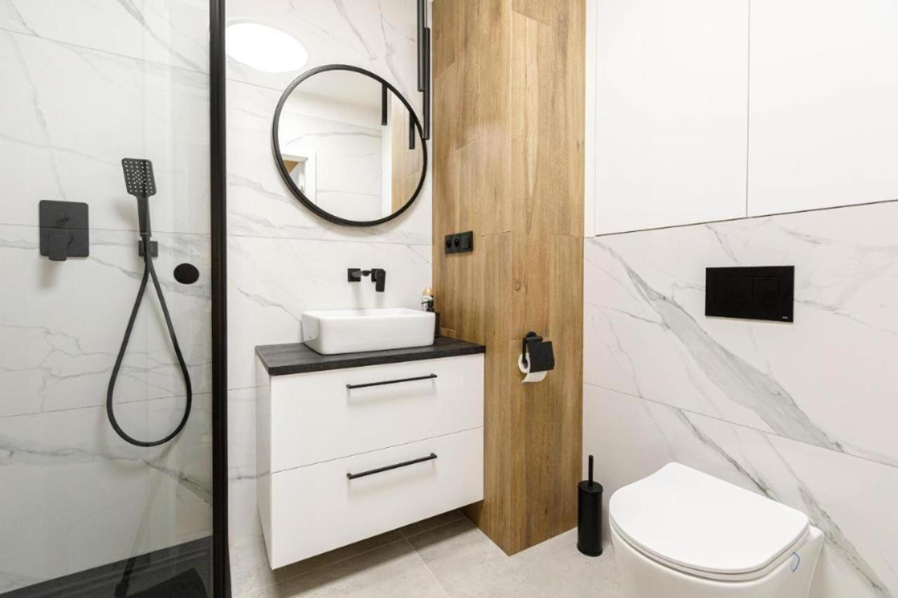 Urban Chic - Studio Apartment - Odra View&Witolda Βρότσλαβ Εξωτερικό φωτογραφία