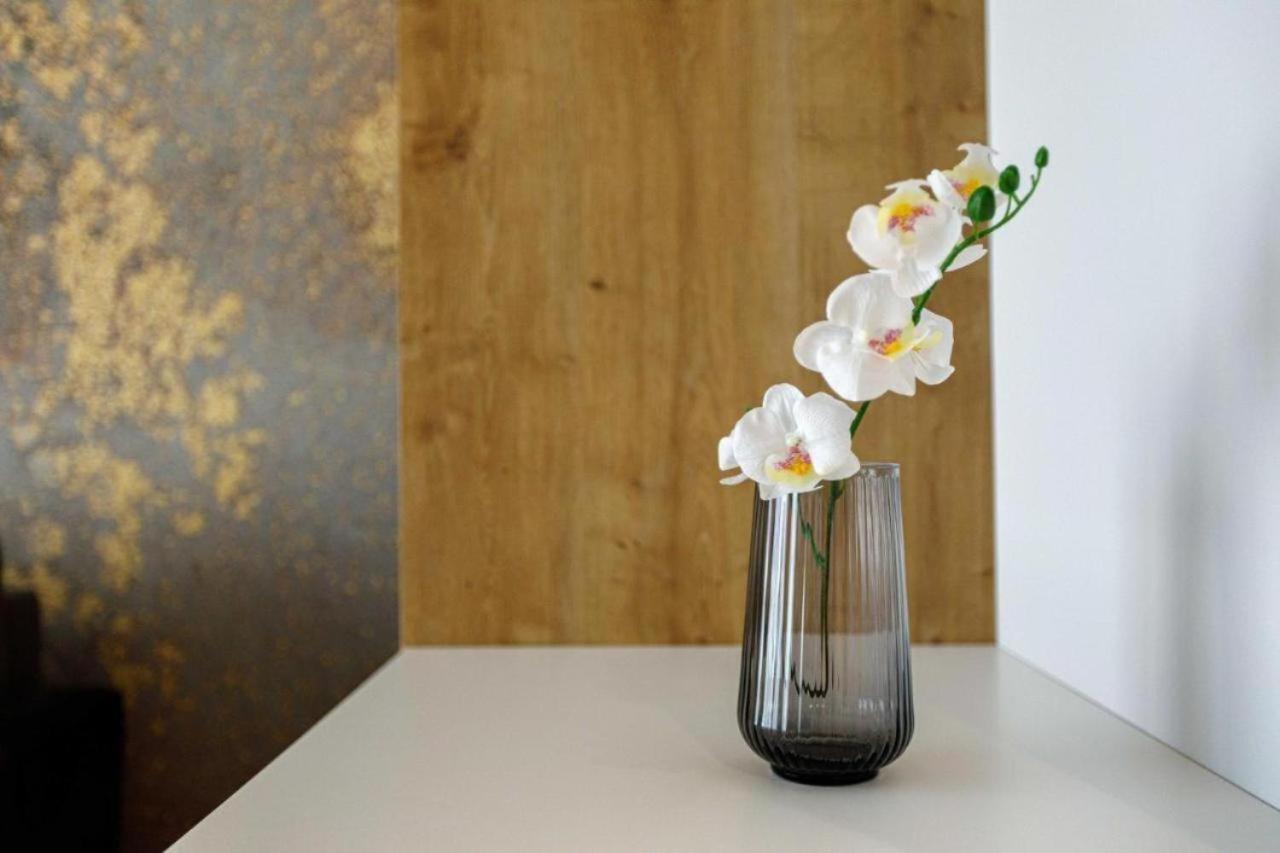 Urban Chic - Studio Apartment - Odra View&Witolda Βρότσλαβ Εξωτερικό φωτογραφία